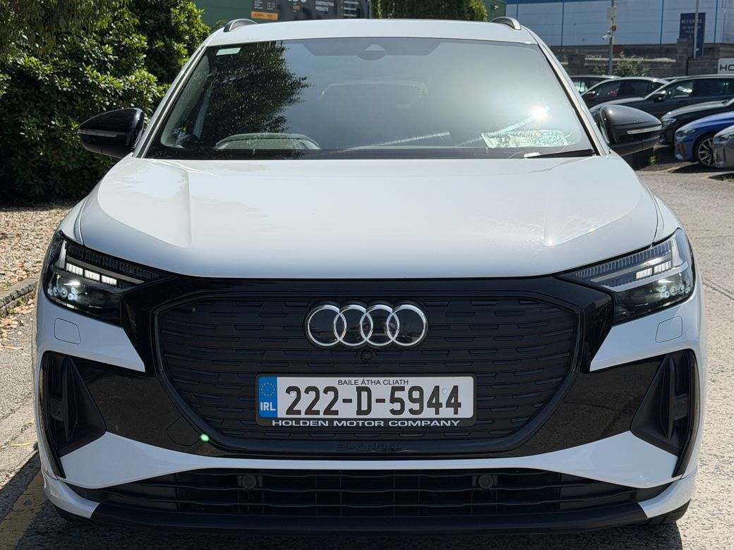 2022 Audi Q4