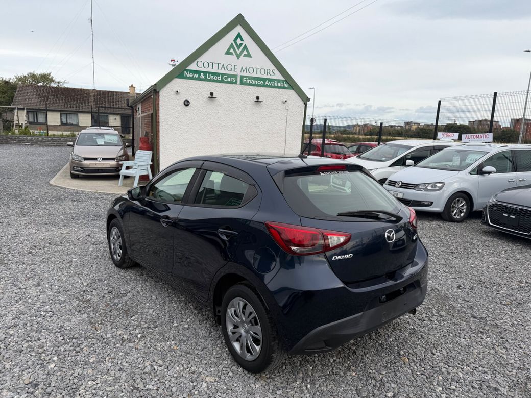 2015 Mazda Demio