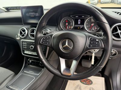2017 Mercedes-Benz A 180