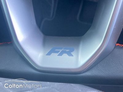 2025 SEAT Leon