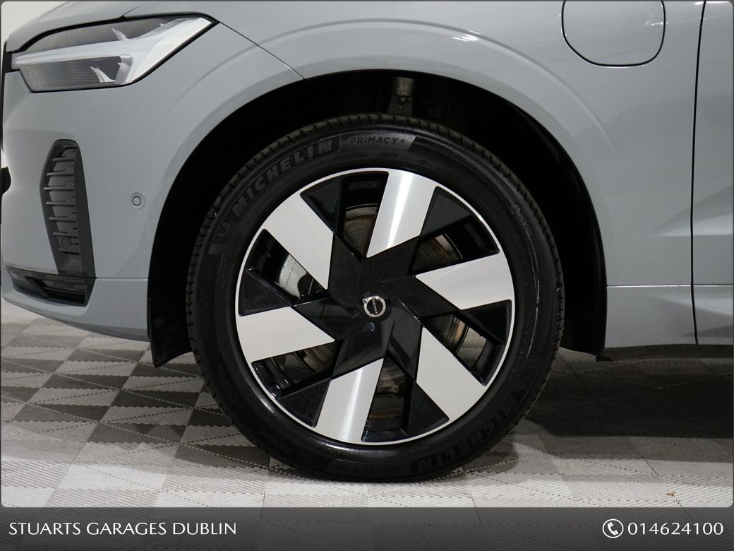2025 Volvo XC60
