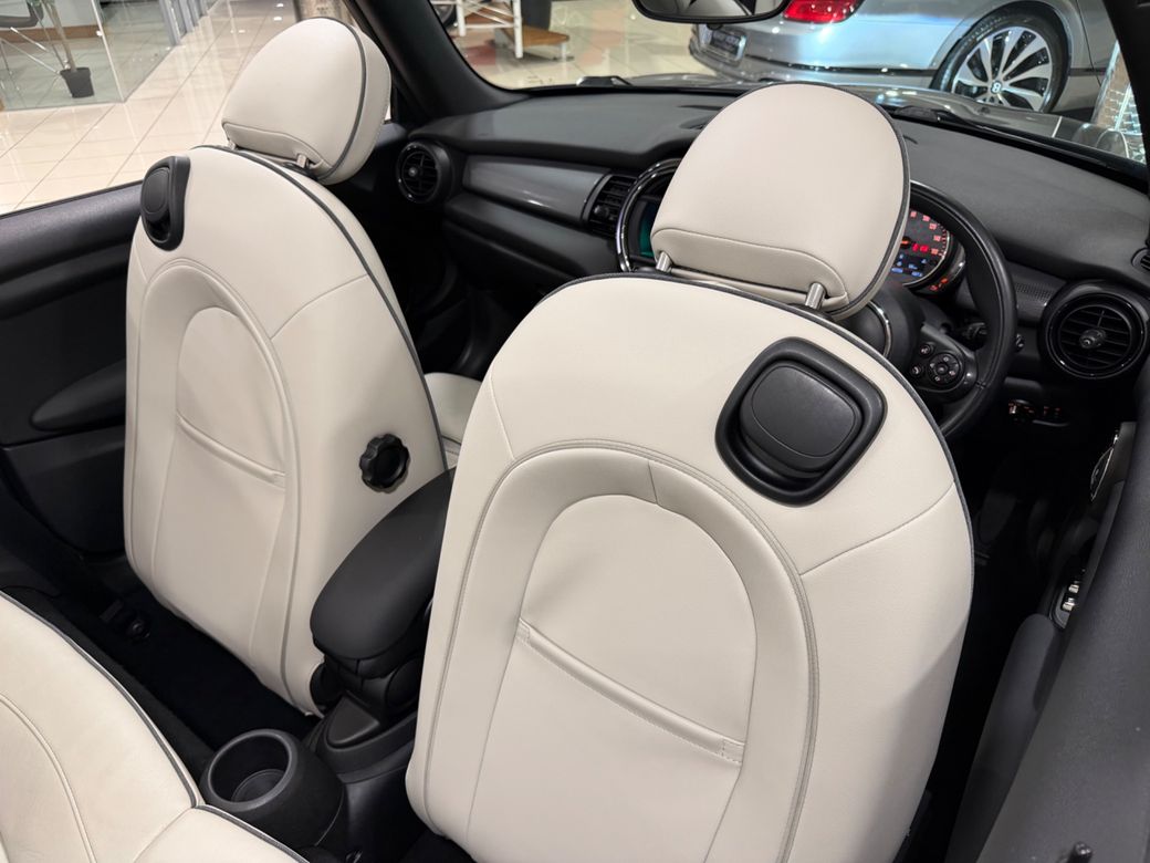 2018 Mini Convertible