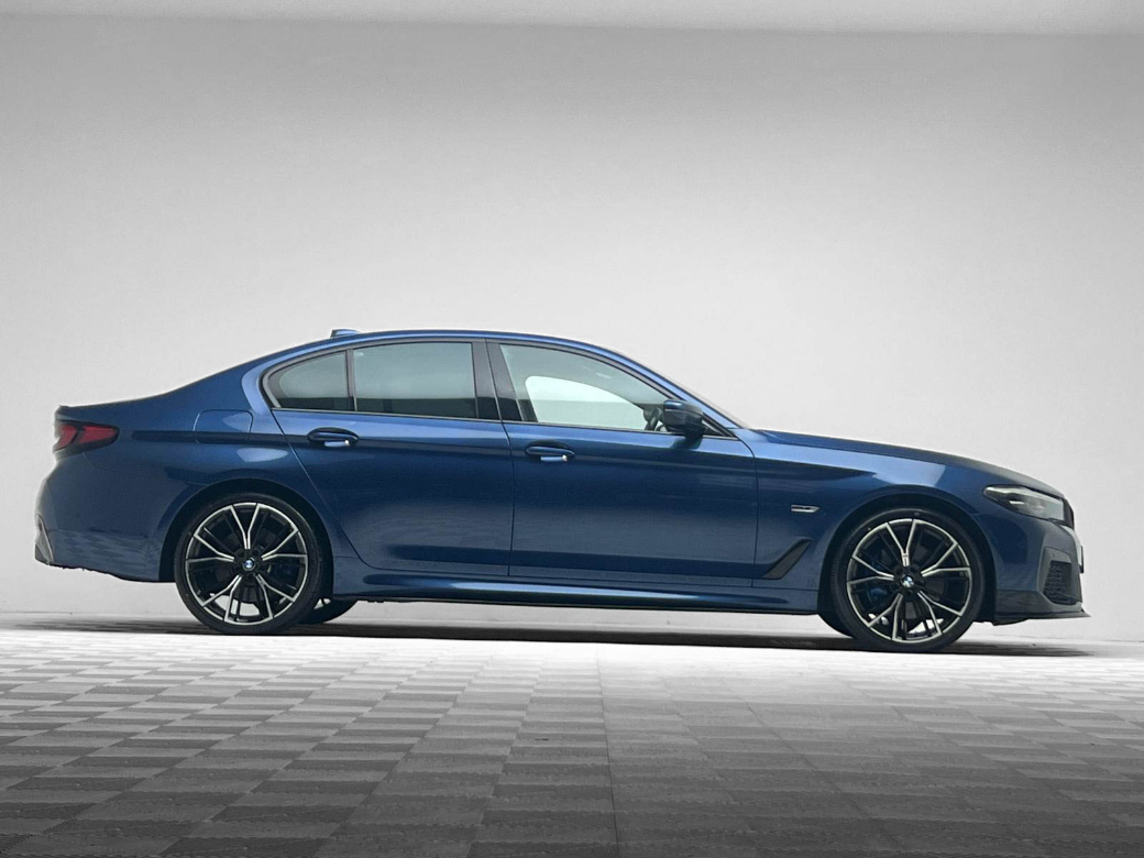 2022 BMW 5 Series