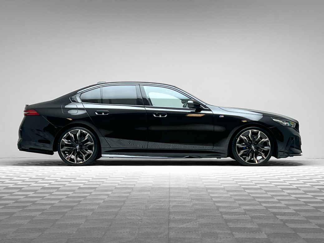 2024 BMW 5 Series