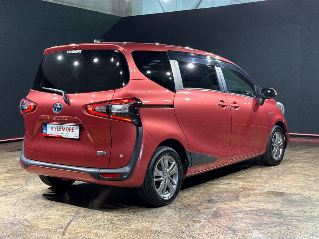 2017 Toyota Sienta