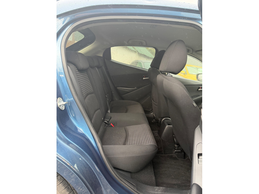 2017 Mazda Demio