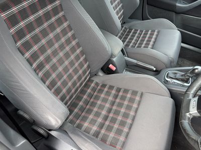 2006 Volkswagen Golf
