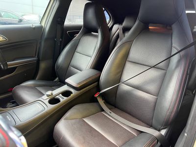 2013 Mercedes-Benz A 180