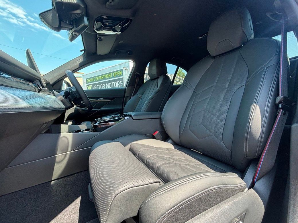 2025 BMW i5
