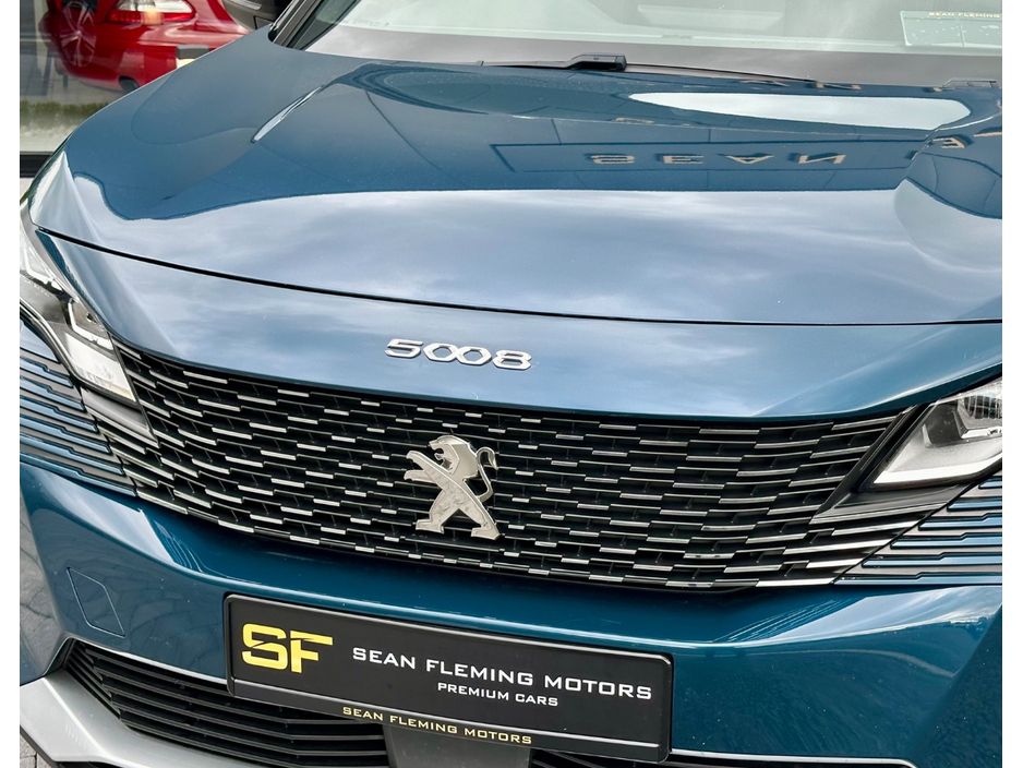 2024 Peugeot 5008