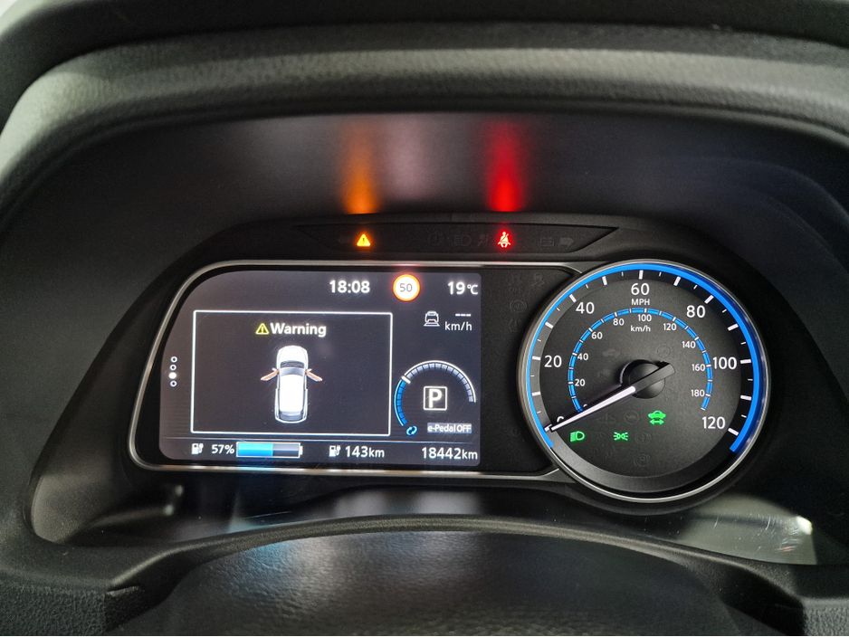 2023 Nissan Leaf
