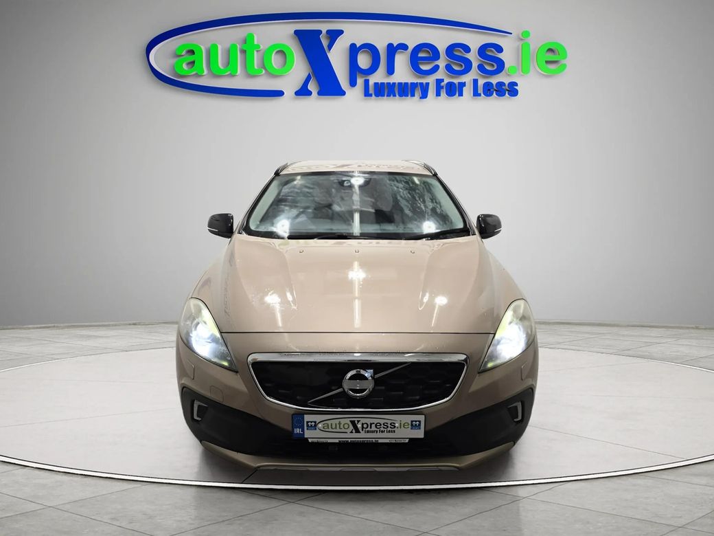 2014 Volvo V40