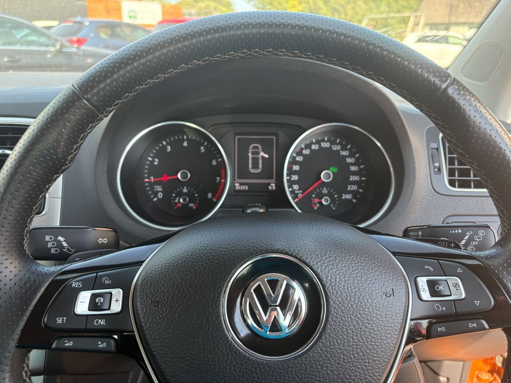2016 Volkswagen Polo