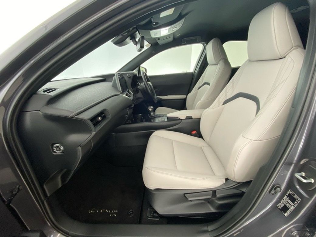 2023 Lexus UX 250H