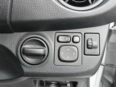 2020 Toyota Vitz