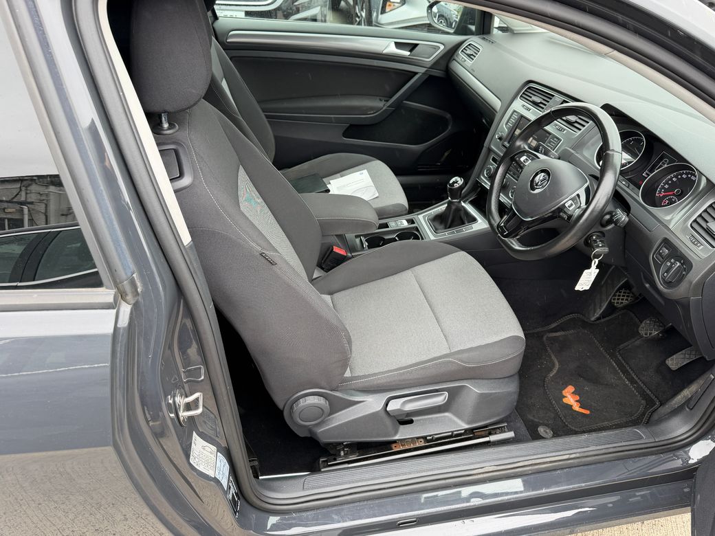 2017 Volkswagen Golf