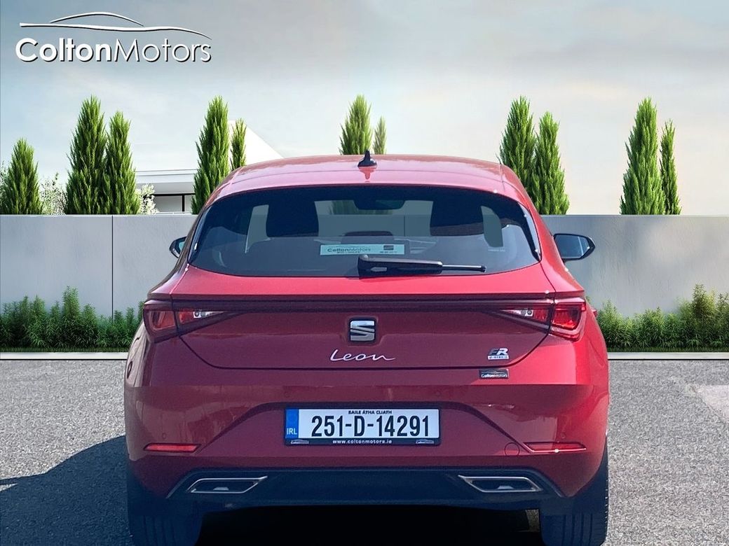 2025 SEAT Leon