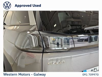 2025 Peugeot 5008