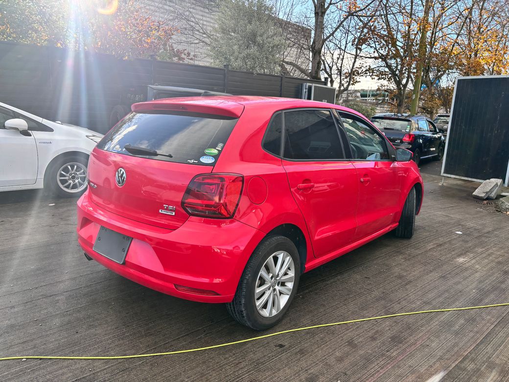 2016 Volkswagen Polo