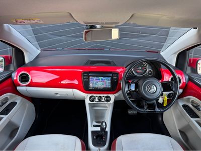 2015 Volkswagen up!