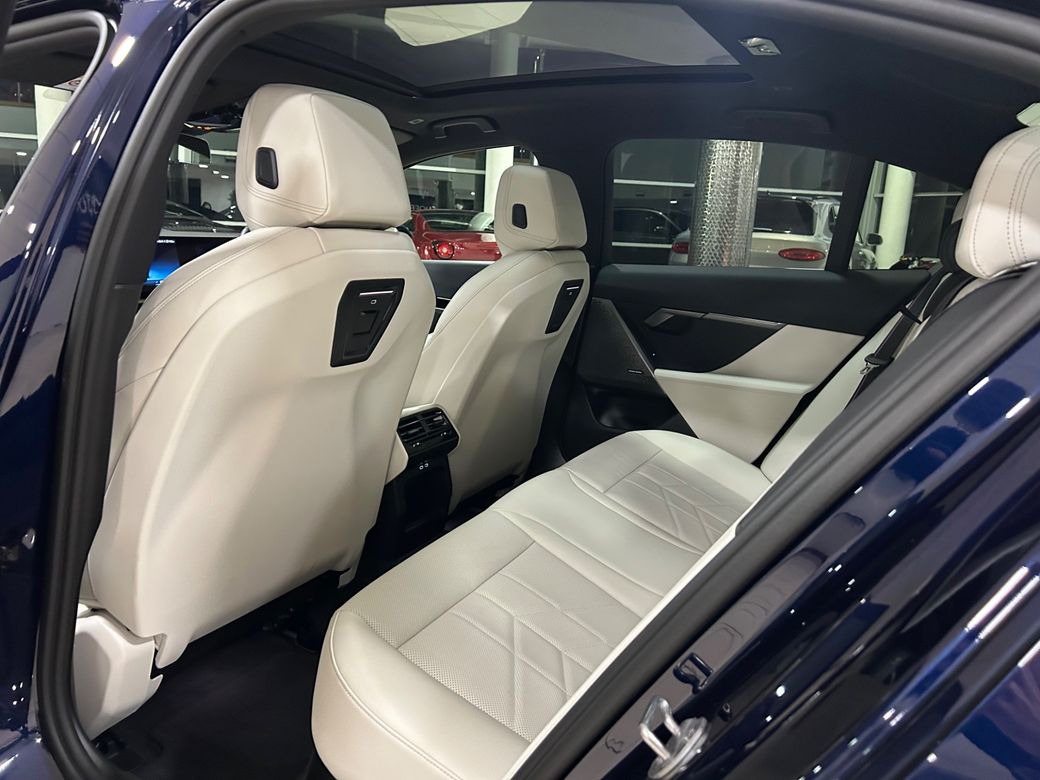 2025 BMW 5 Series
