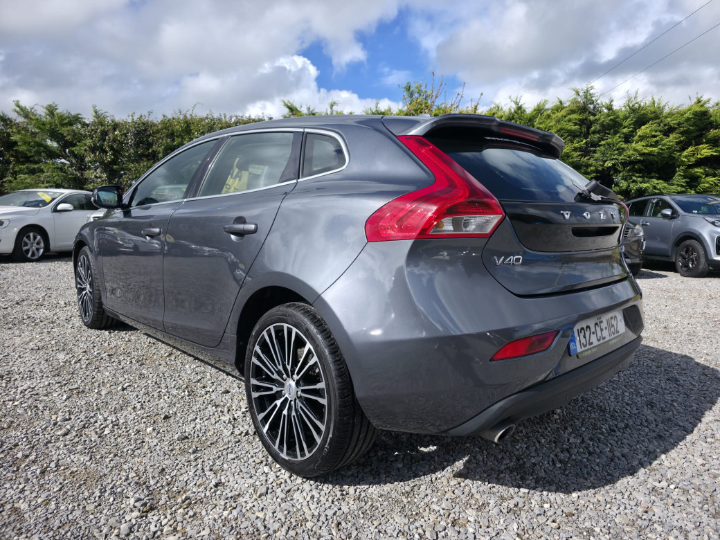 2013 Volvo V40