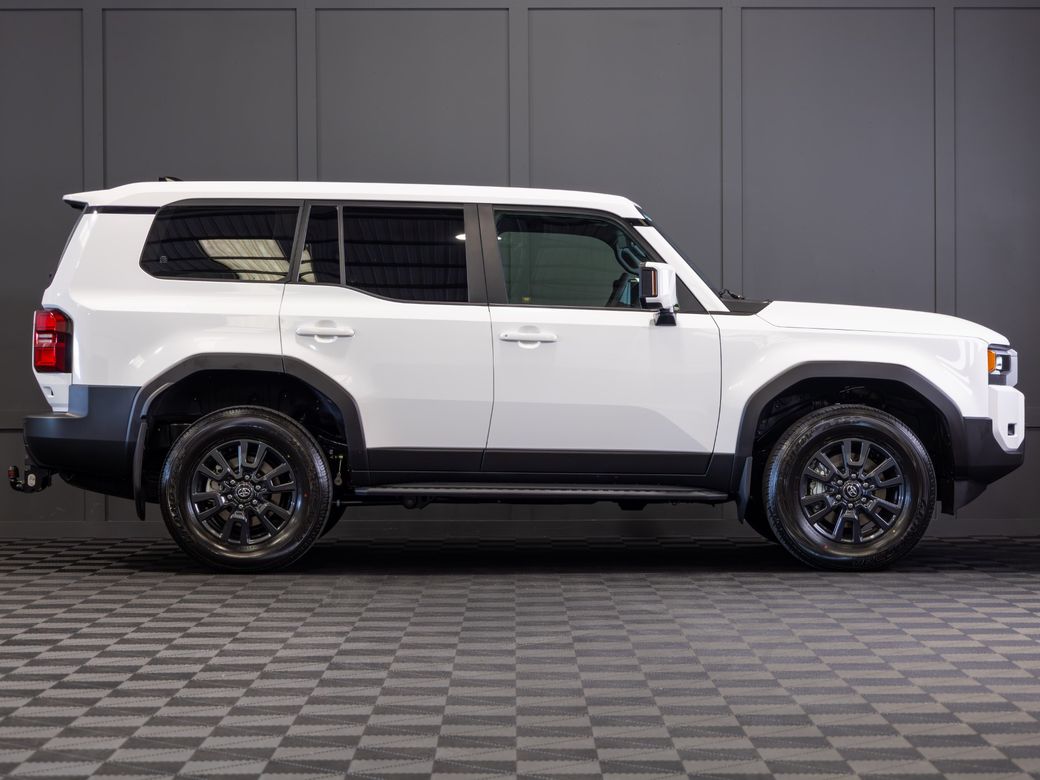 2025 Toyota Landcruiser