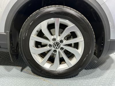 2025 Volkswagen T-Roc