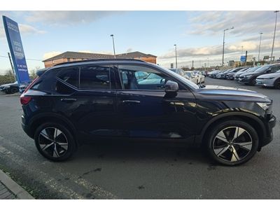2021 Volvo XC40