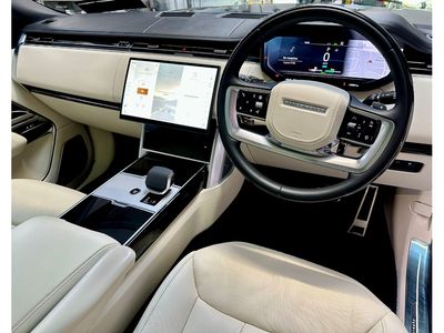 2025 Land Rover Range Rover