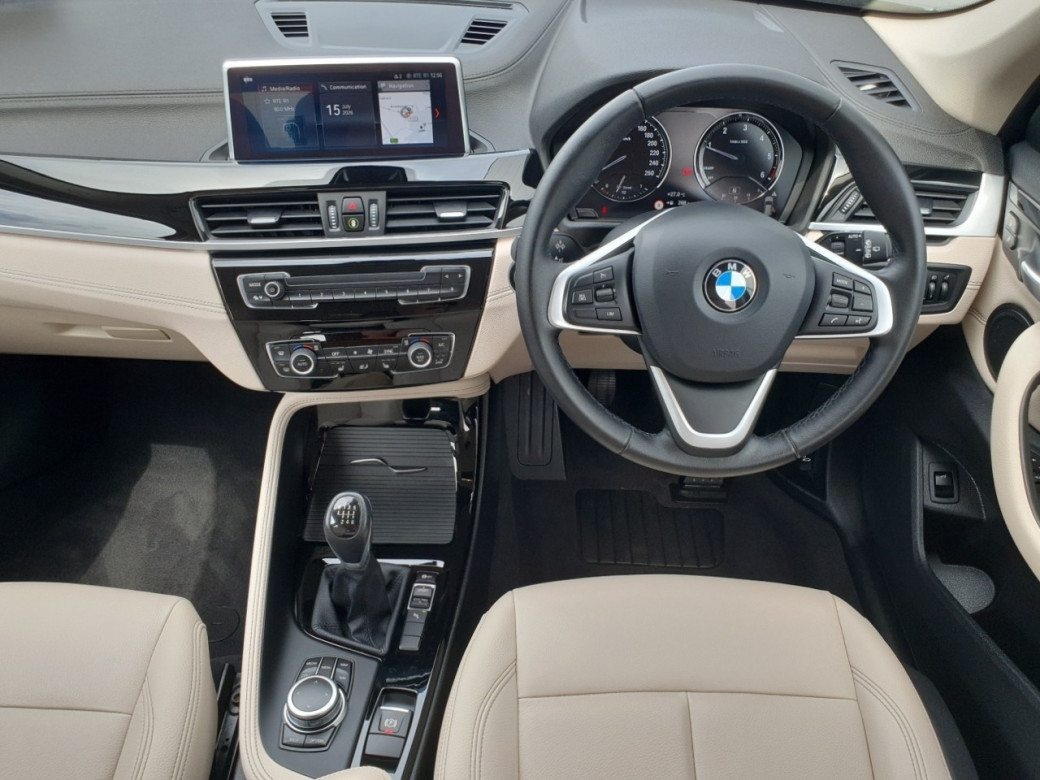 2022 BMW X1