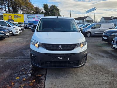 2022 Peugeot Partner