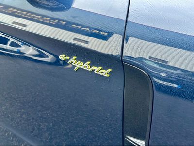 2017 Porsche Panamera