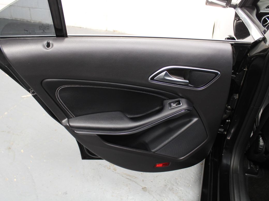 2017 Mercedes-Benz CLA Class