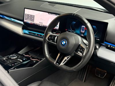 2023 BMW i5