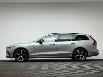 2025 Volvo V60