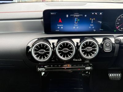 2025 Mercedes-Benz CLA Class