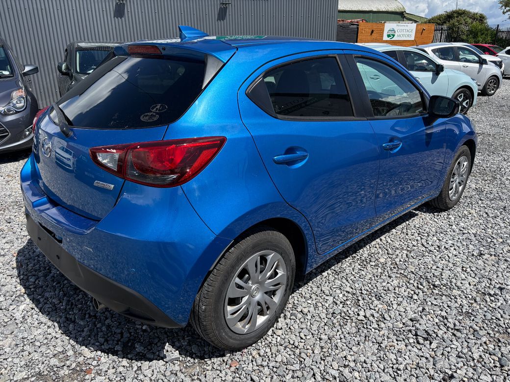 2017 Mazda Demio