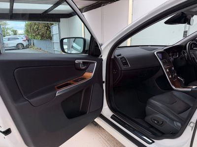 2017 Volvo XC60
