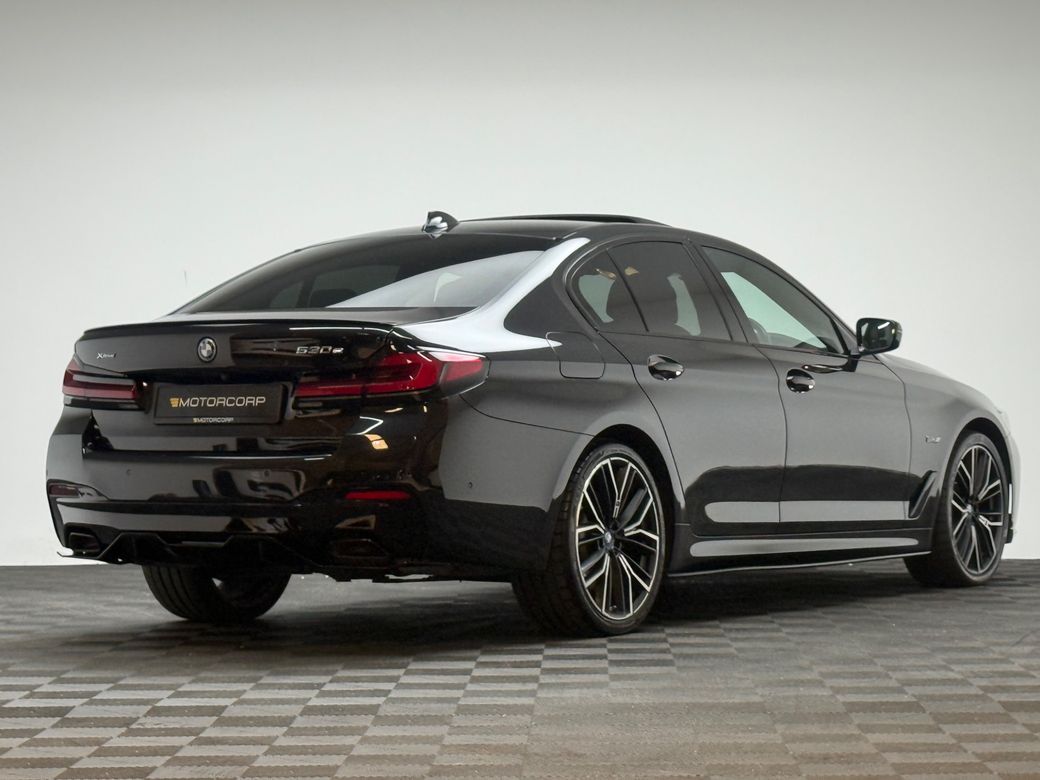 2022 BMW 5 Series