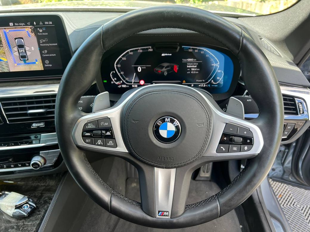 2021 BMW 5 Series