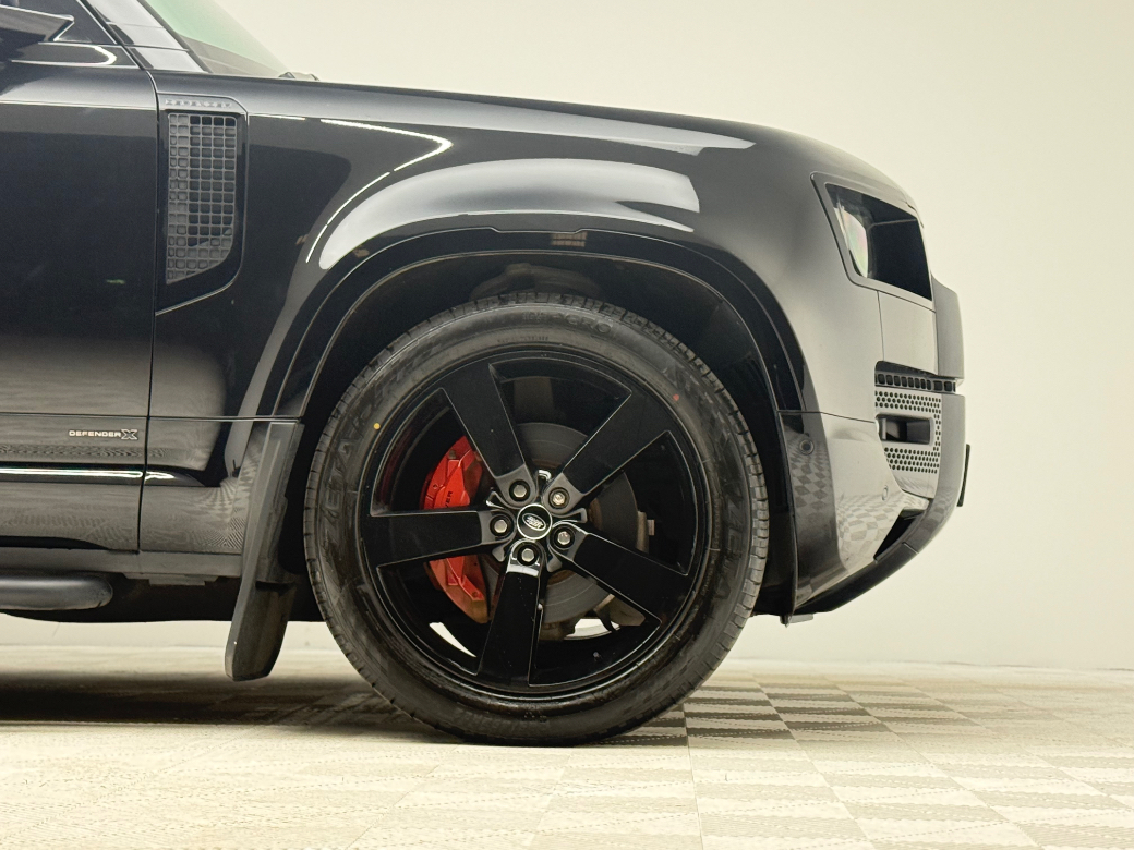 2023 Land Rover Defender