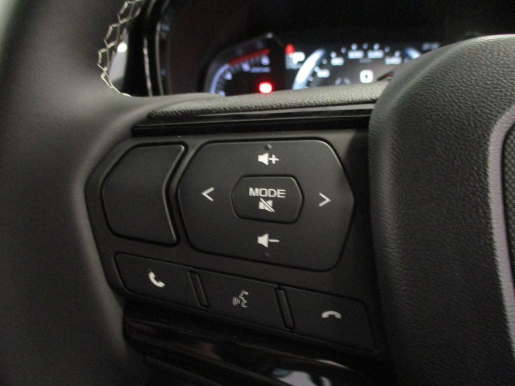 2025 Isuzu D-MAX
