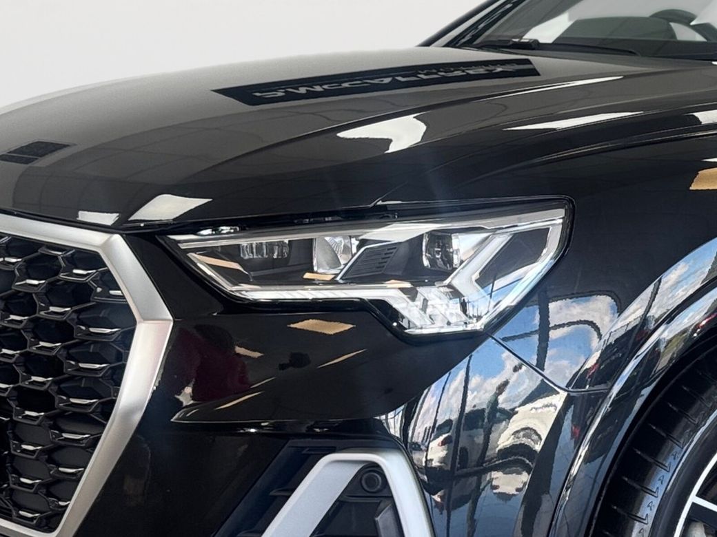 2021 Audi Q3