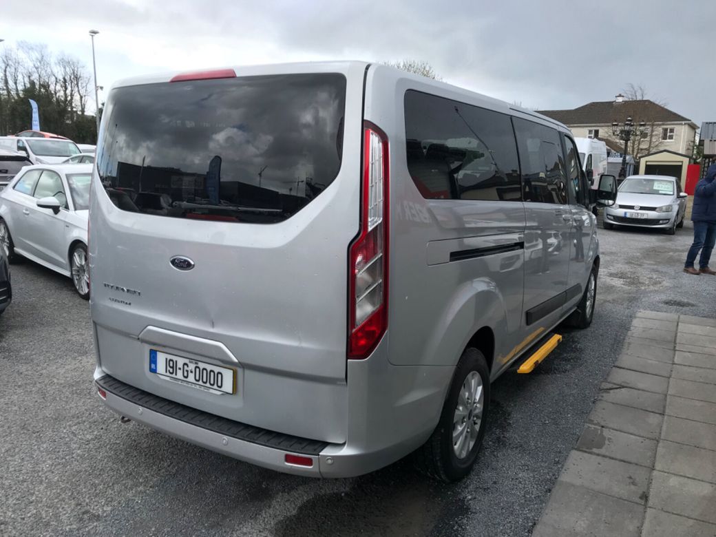 2019 Ford Tourneo