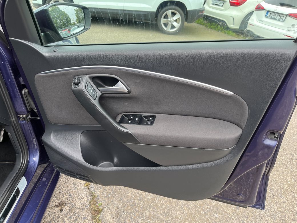2016 Volkswagen Polo