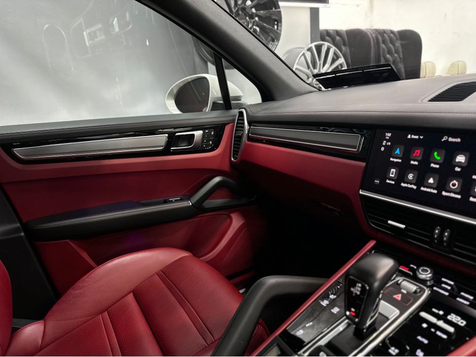 2023 Porsche Cayenne
