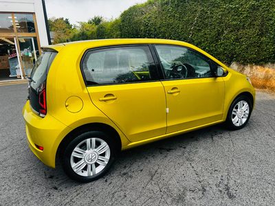 2017 Volkswagen up!