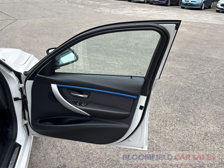 2016 BMW 3 Series