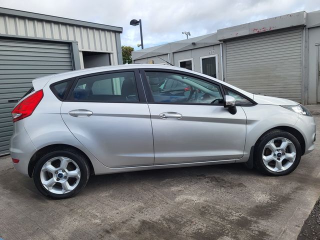 2011 Ford Fiesta